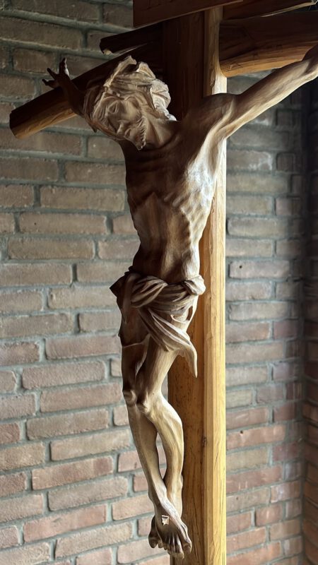 Kruzifix St. Michael
